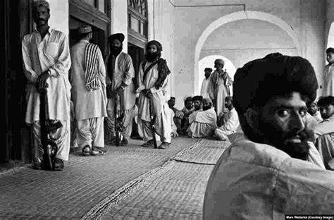  Balochistan: Portraits of Time and Resilience A Haunting Journey Through Nomadic Culture Captured in Striking Black and White